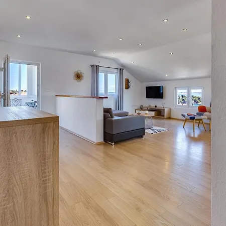View Apartman